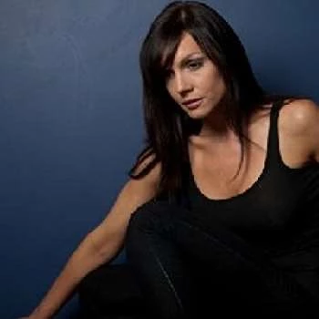 Annie Einan - Age, Bio, Birthdate, Family, Networth & More