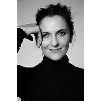 Antonia Zegers - Height, Bio, Wiki, Family, Birthplace, Networth & More