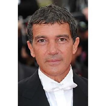 Antonio Banderas - Birthday, Bio, Wiki, Family, Networth & More