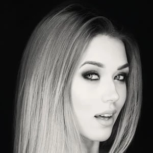 Klaudia Antos Biography