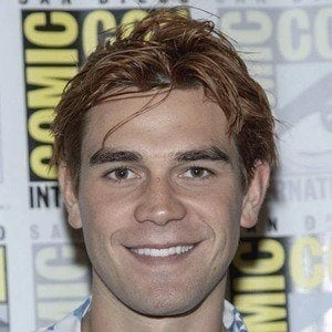 KJ Apa - Income, Birthday, Family, Bio, Networth & More