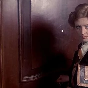 April Walker - Age, Bio, Birthdate, Family, Networth & More