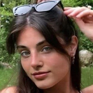 Alana Arbucci Biography