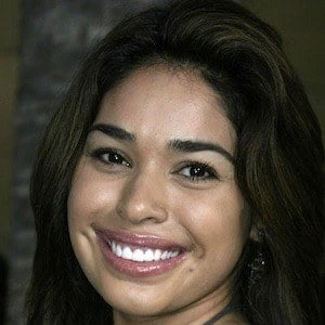 Maria Arce Biography