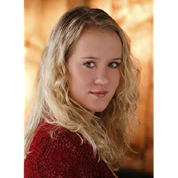 Aria Noelle Curzon - Age, Bio, Career, Family, Wiki, Networth & More