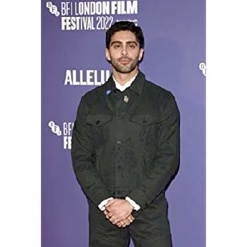 Arian Nik - Family, Bio, Birthday, Family, Income & More