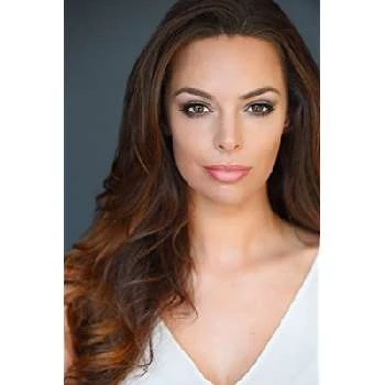 Ariana Escalante - Age, Bio, Birthdate, Family, Networth & More