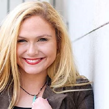 Ariana Marlett - Age, Bio, Birthdate, Family, Networth & More