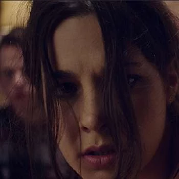 Arianna Lyons - Age, Bio, Birthdate, Family, Networth & More