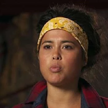 Ariel Tweto - Age, Bio, Birthdate, Family, Networth & More