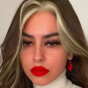 Fjolla Arifi - Height, Bio, Wiki, Family, Birthplace, Networth & More