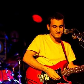 Armen At The Bazaar - Age, Bio, Birthdate, Family, Networth & More