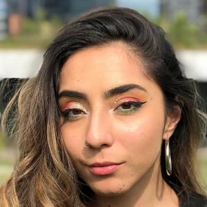 Espe Arraño - Date Of Birth, Bio, Birthdate, Parents, Networth & More