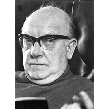 Arthur Lowe Biography