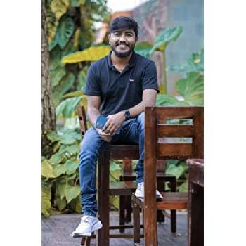 Arun Smoki Biography
