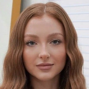 Loren Asad - Age, Height, Birthdate, Family, Wiki & More