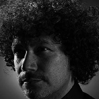 Asdru Sierra - Family, Bio, Birthday, Family, Income & More