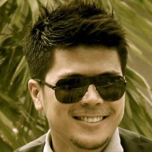 Awal Ashaari - Biography, Birthdate, Family, Networth & More