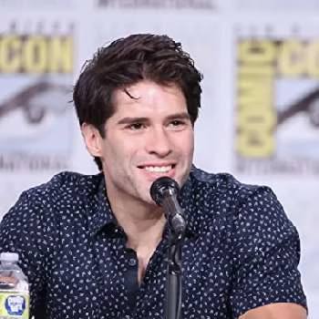 Asher Grodman Biography
