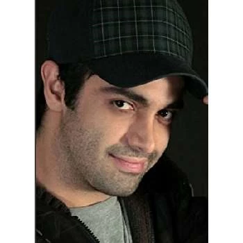 Ashkan Eshtiyagh - Age, Bio, Birthdate, Family, Networth & More