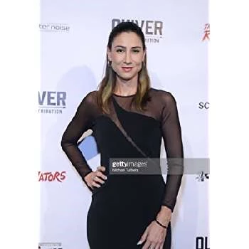 Ashley Undercuffler - Age, Bio, Birthdate, Family, Networth & More