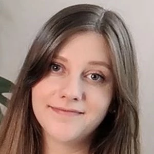 Ashleyosity - Age, Bio, Birthdate, Family, Networth & More