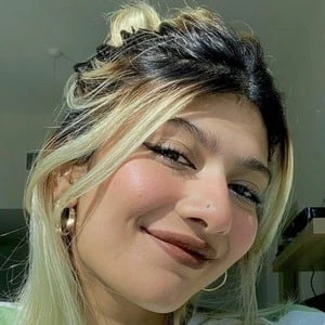 Shaziya Ashraf - Birthdate, Age, Family, Bio, Networth & More