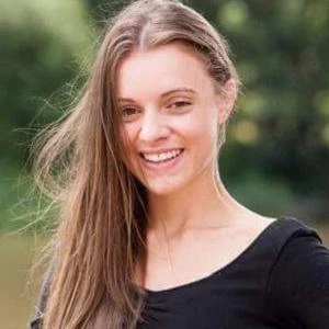 Olivia Ashton - Biography, Birthday, Family, Wki, Networth & More