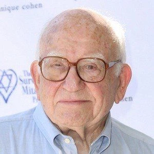 Ed Asner - Family, Bio, Birthdate,Age, Networth , Wiki& More