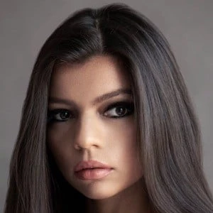 Alex Aster - Age, Bio, Career, Family, Wiki, Networth & More