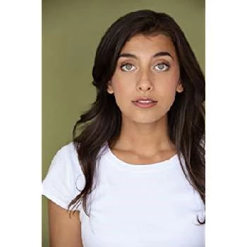 Astoncia Bhagat - Age, Bio, Birthdate, Family, Networth & More