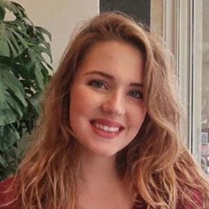 Louise Aubery - Birthdate, Age, Family, Bio, Networth & More