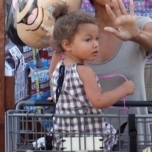 Nahla Aubry Biography