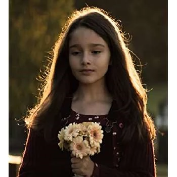 Ava Caryofyllis - Age, Bio, Birthdate, Family, Networth & More