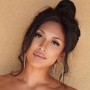 Genevieve Ava Biography