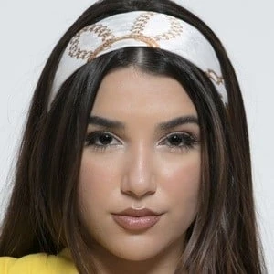 Axandraaa - Networth, Bio,Birthdate, Family, Wiki & More