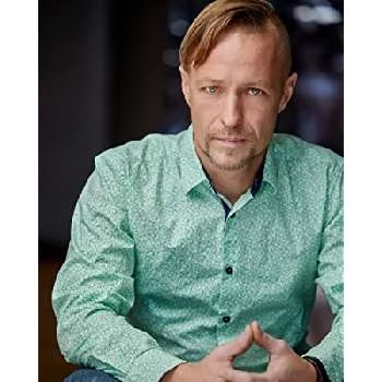 Axel Green Biography