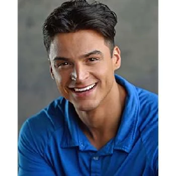 Axel Roldos - Age, Bio, Birthdate, Family, Networth & More