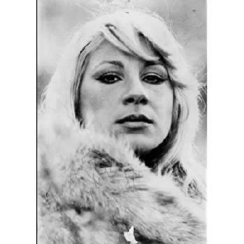 Ayla Algan - Height, Bio, Wiki, Family, Birthplace, Networth & More