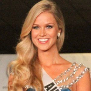 Renae Ayris Biography