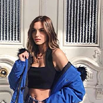 Aysegül Çinar - Birthday, Bio, Wiki, Family, Networth & More