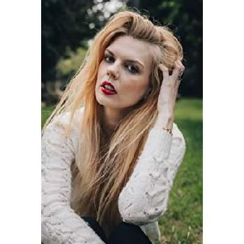 Ayvianna Snow - Age, Bio, Birthdate, Family, Networth & More