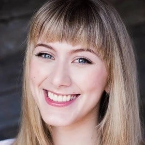 Tara Nicole Azarian - Age, Bio, Career, Family, Wiki, Networth & More