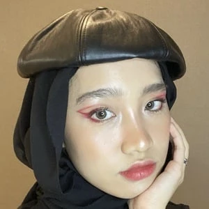 Sabrina Azhar Biography