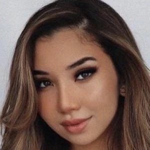 Lumma Aziz - Wiki, Family, Bio, Birthdate, Networth & More