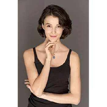 Büsra Develi Biography