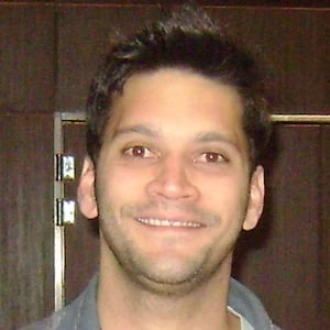 Armando Babaioff Biography