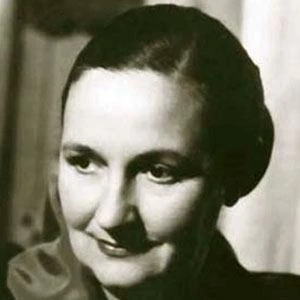 Gina Bachauer - Age, Height, Birthdate, Family, Wiki & More