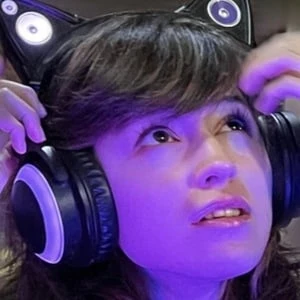 Liza Baez - Age, Bio, Birthdate, Family, Networth & More