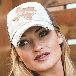 Bri Bagwell - Wiki, Bio, Networth, Birthdate, Family & More